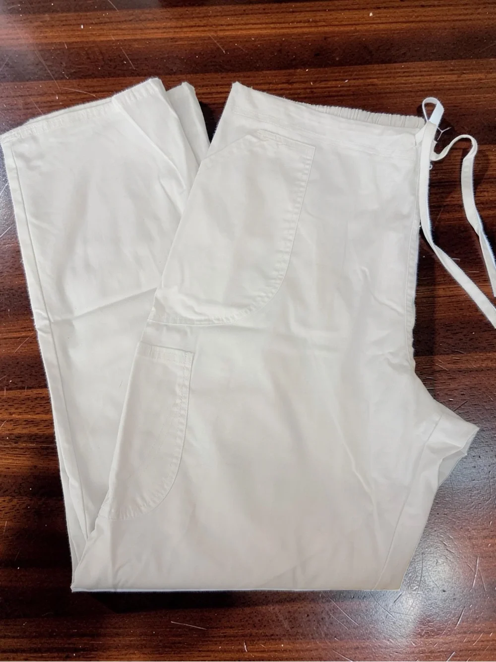 Scrub Star Women's White V-Neck Scrub Top and Pants Set